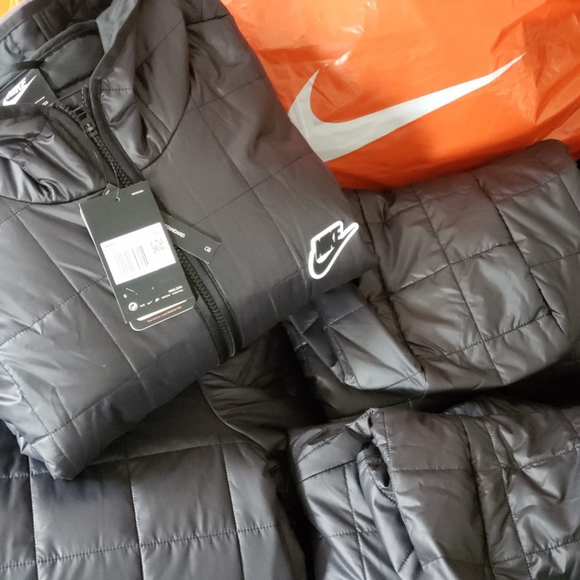Nike Mens Puffer Parka Jacket NWT - Picture 12 of 14